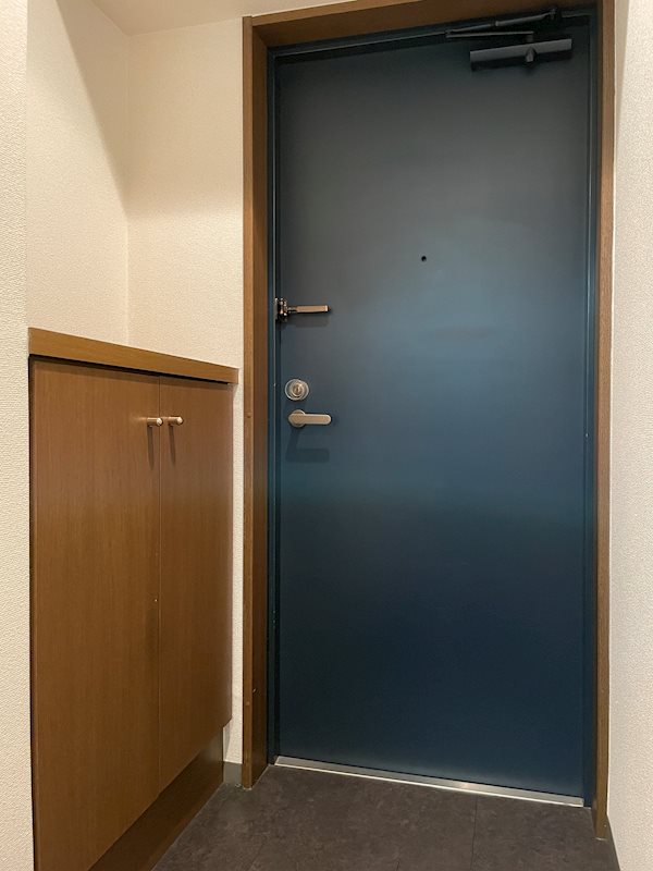 ライオンズマンション海老名2階 玄関