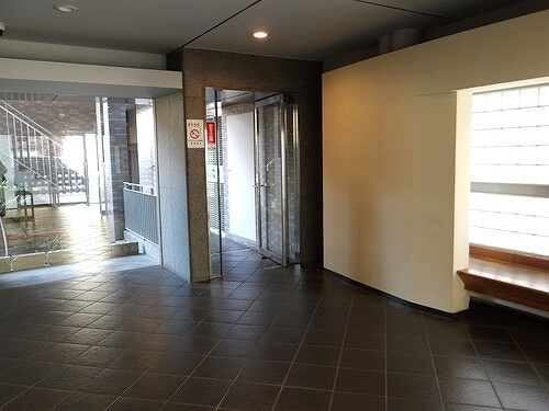 ライオンズマンション本川越駅前14階 ロビー　※前回募集時2025年11月の写真