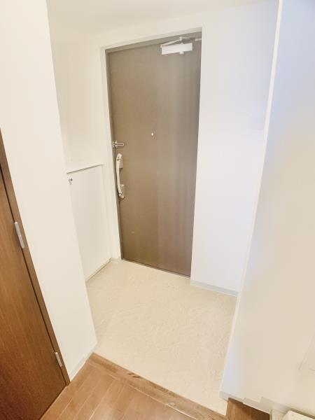 マイプレジール広尾 玄関