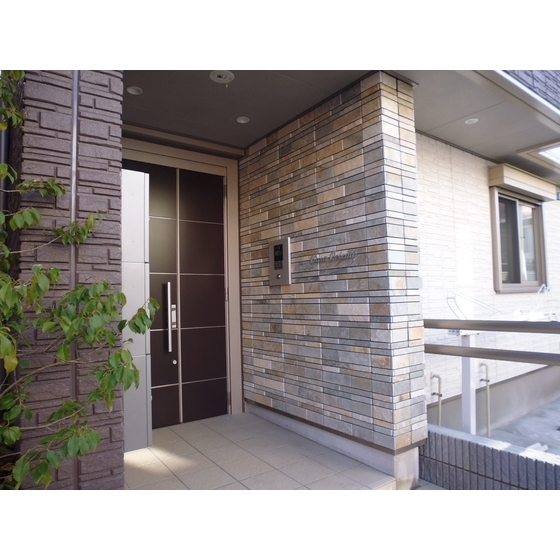 Ｃａｓａ　Ｏｒｉｅｎｔｅ3階 外観