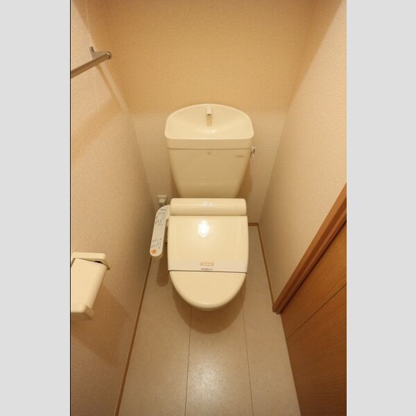 クレシアコート 温水洗浄暖房便座