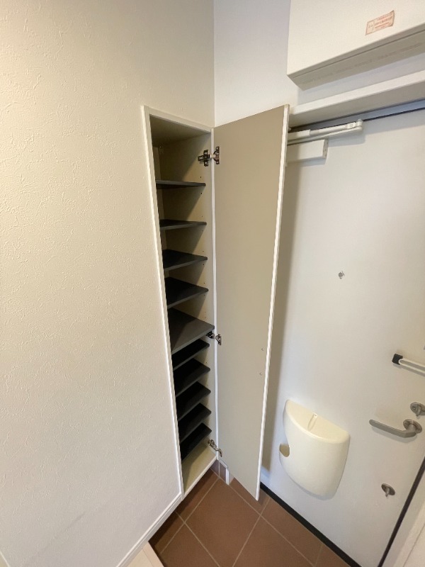 バーミープレイス南大泉1階 収納