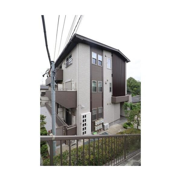 エステート妙蓮寺202号室 外観