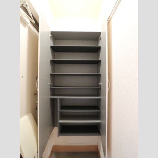 ベルウィル　A シューズボックス