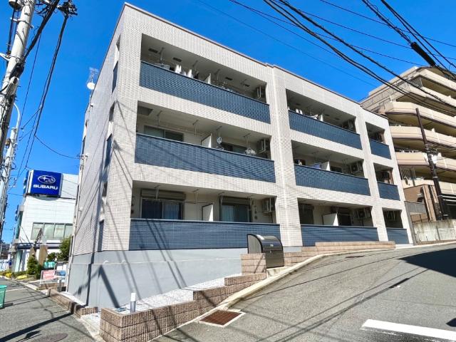 プルミエール港南 外観写真（昼）