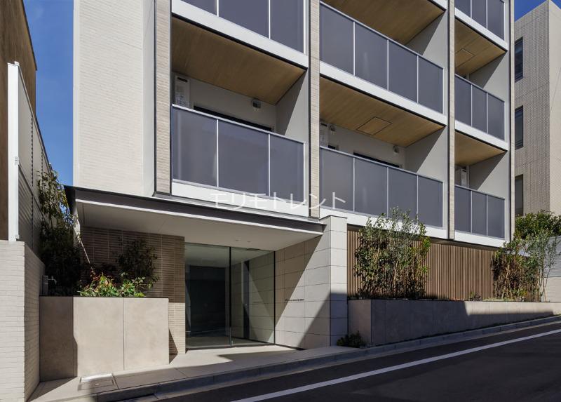 イプセ代々木上原Residence1階 エントランス