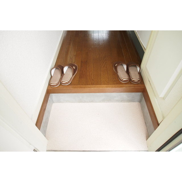 ユースガーデン武蔵野 玄関