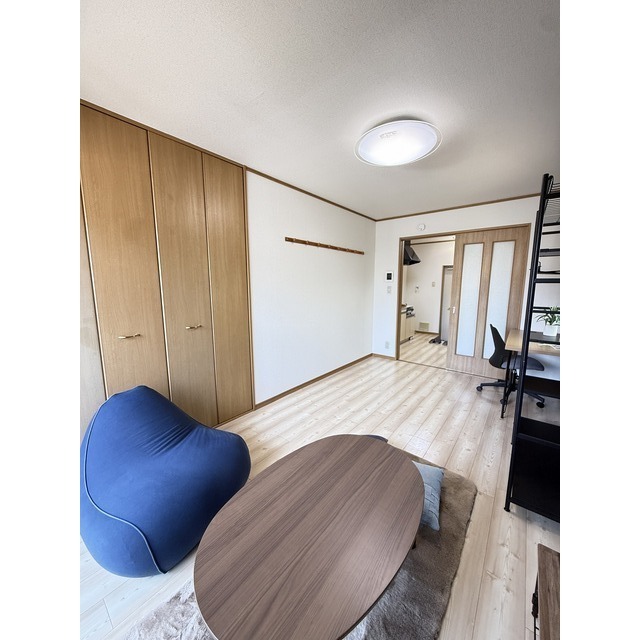 シージョイⅡ101号室 洋室7.5帖