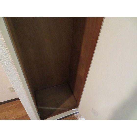 アムス堀ノ内Ａ棟0104号室 収納