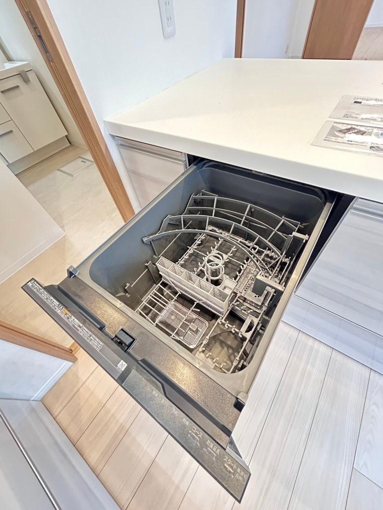 住友検見川ハウスＣ棟 食洗機でお片付けも楽々です