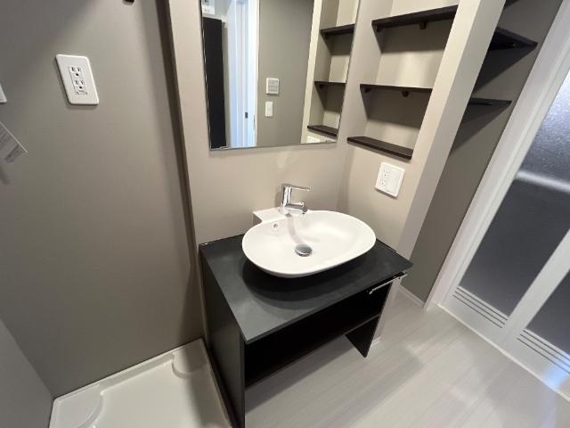 ラ・セルリアン（La Cerulean） 洗髪洗面化粧台（イメージ）