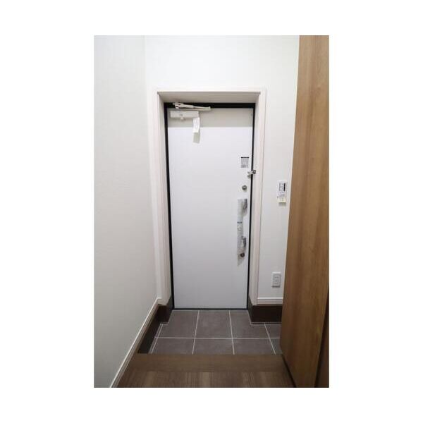 Agreable201号室 玄関