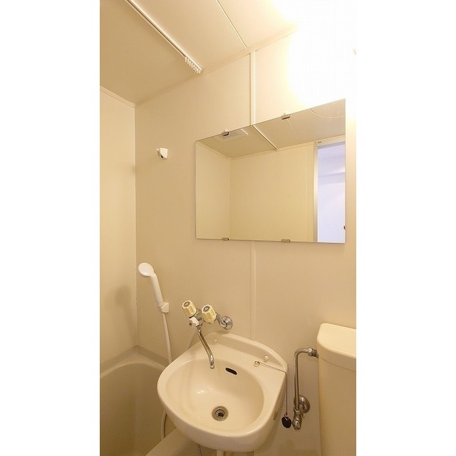 インディビレッジ1101号室 洗面台