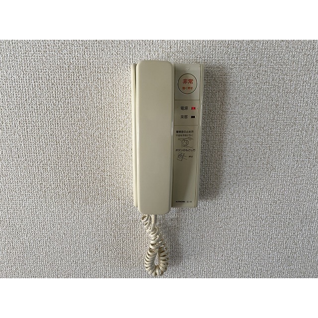 ポポラーレ壱番館0302号室 インターホン