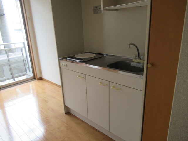 サンブラス リビング