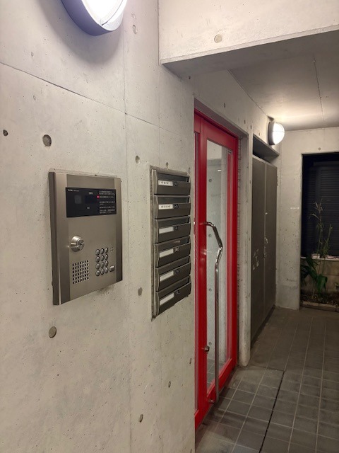 サザンヴィレッヂ エントランス