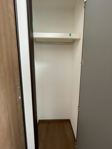 FAIR上井草301号室 収納