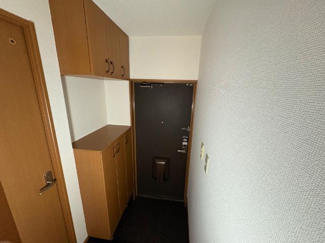 グランベル・ハウスⅡ 玄関