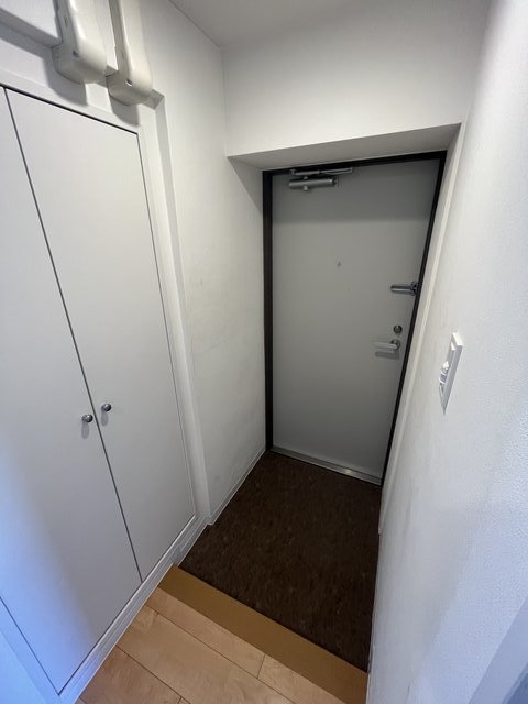 アールリエット三鷹207号室 玄関