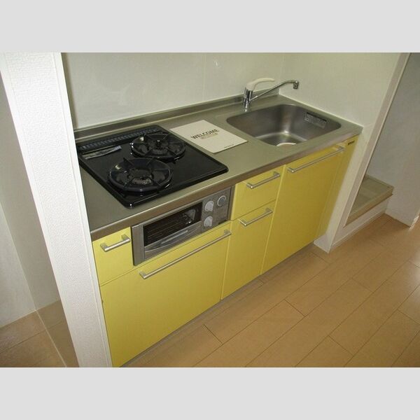 ジェンティーレ ヤマザキ202号室 システムキッチン