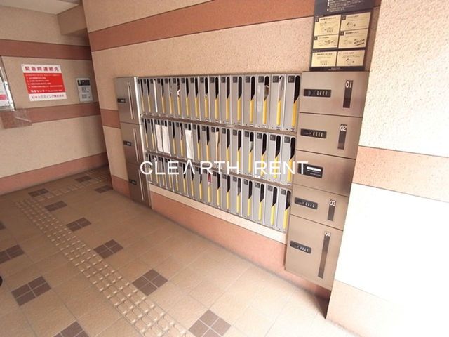 エクセリア文京池之端2階 不在時も荷物を受け取れる宅配ロッカー
