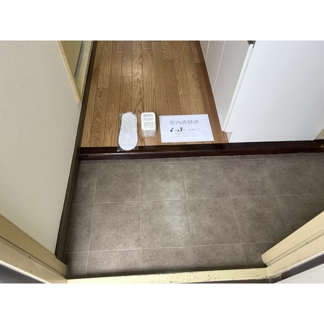 ハイツ谷野213号室 玄関