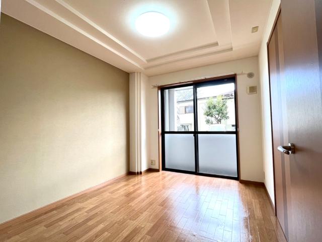 彩都ー花ノ岡 洋室
