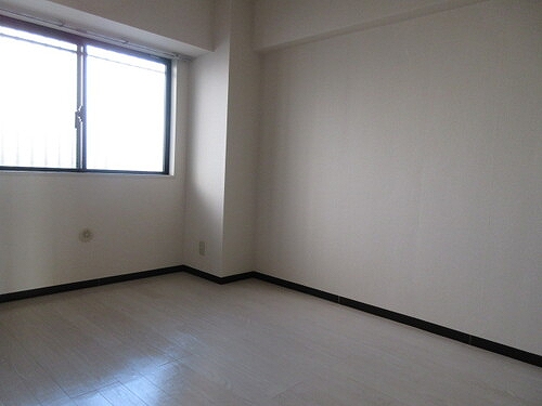 ライオンズプラザ川口本町7階 洋室　約5.3畳　前回募集時／2019年1月の写真