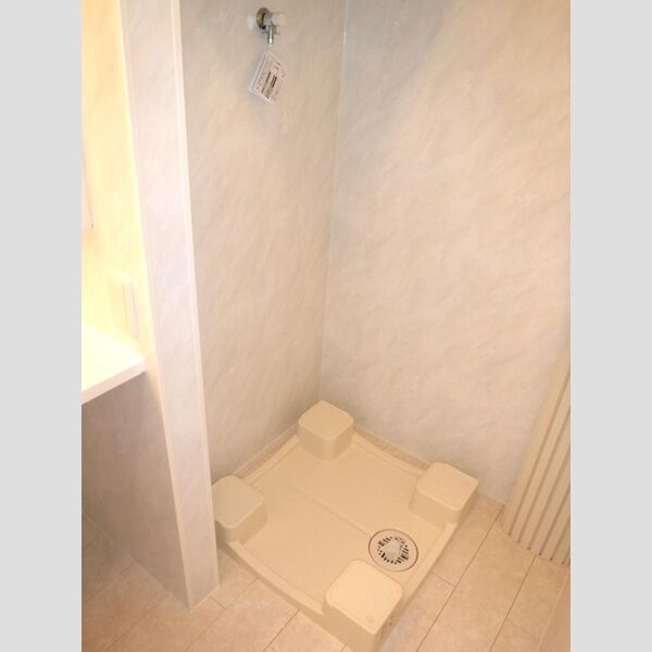 シャトーヒルズ201号室 室内洗濯機置き場