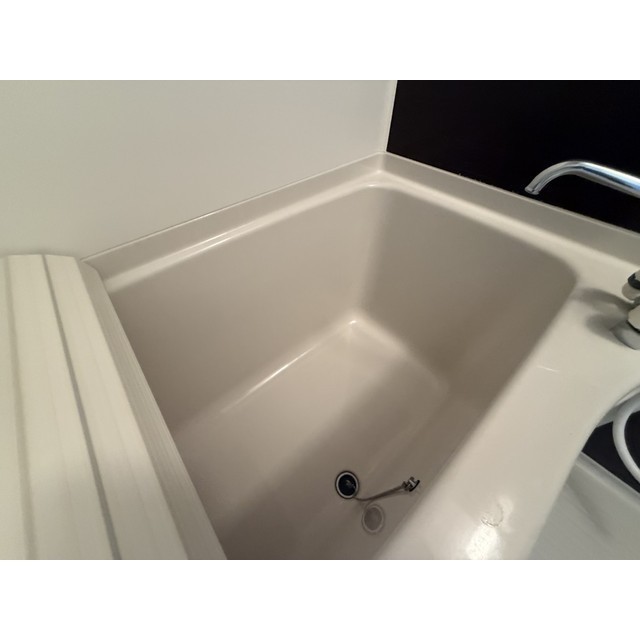 セゾン・ドゥ・ブランシェ千葉中央401号室 お風呂