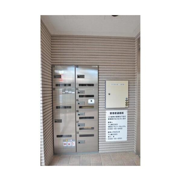 フォルテ湘南台303号室 エントランス