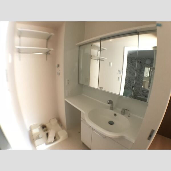 ヴィラ・テンジン 洗髪洗面化粧台(施工中)