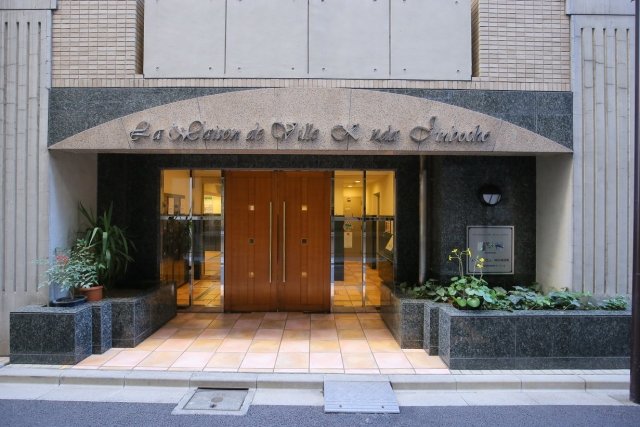 メゾン・ド・ヴィレ神田神保町 エントランス