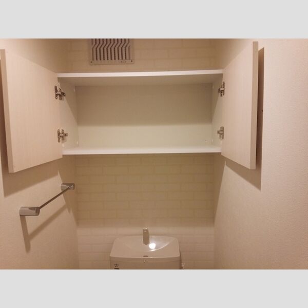 Riviere トイレ収納スペース