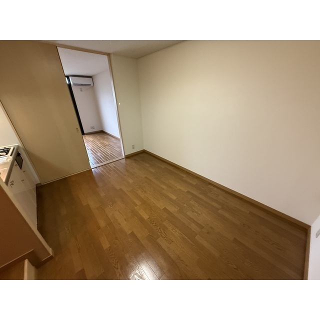 ブランドール北之幸谷 内観