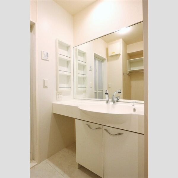 レガーメ105号室 洗髪洗面化粧台