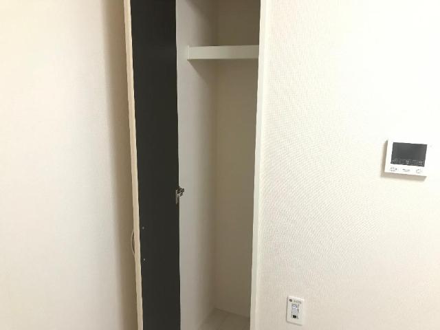 クレスト　タイガー 収納