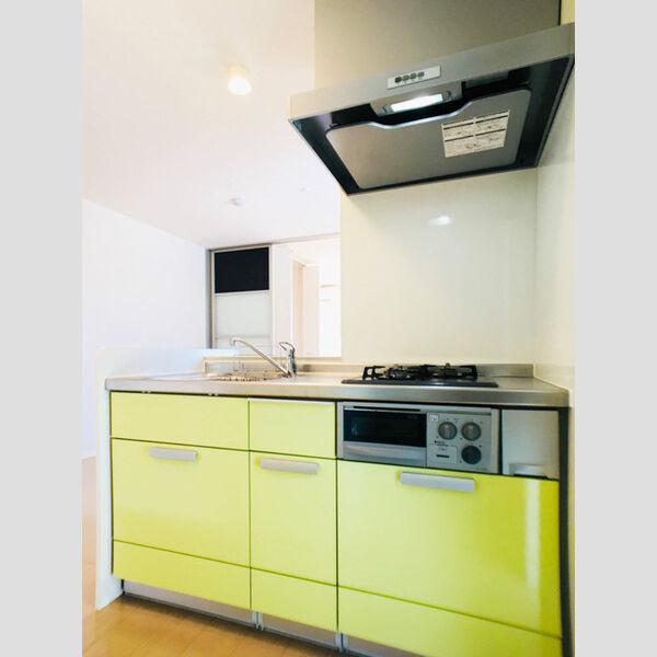 カリーサビラー システムキッチン