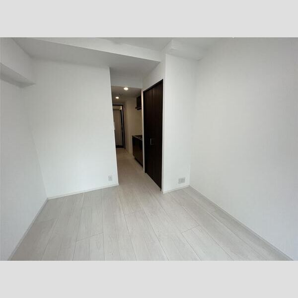 S-RESIDENCE横濱阪東橋503号室 リビング