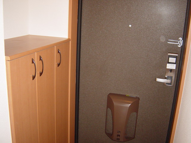 エルンテ・オーシモ 玄関