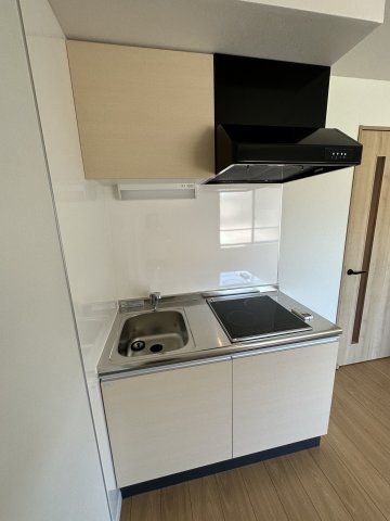 ベイルーム井土ヶ谷301号室 キッチン