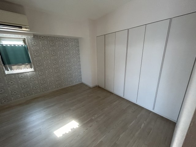 グラントレゾール浅草6階 洋室1