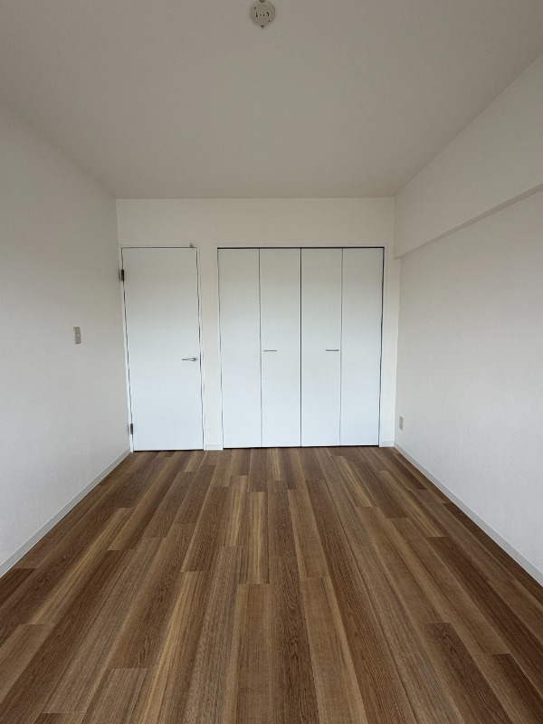 リバーサイドＭＡＫＩＢＡ7階 部屋その他