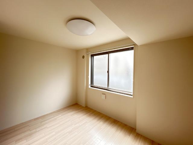 クレリア102号室 寝室