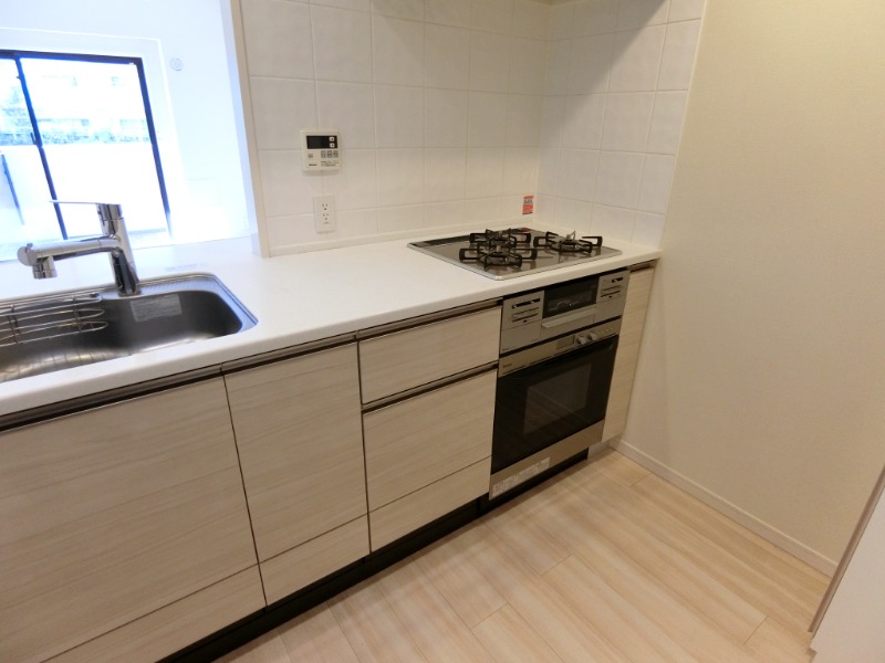 レーベンリヴァーレ町田ルージアタワー5階 キッチン