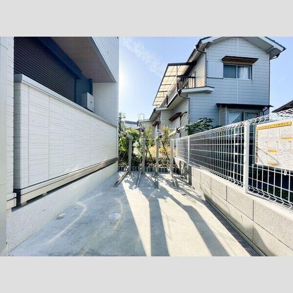 セレスティア江戸川Ⅲ301号室 駐輪場