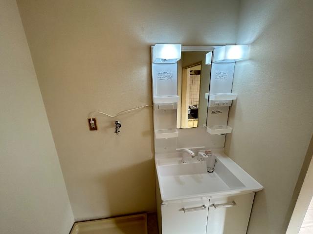 エステート山崎 洗髪洗面化粧台