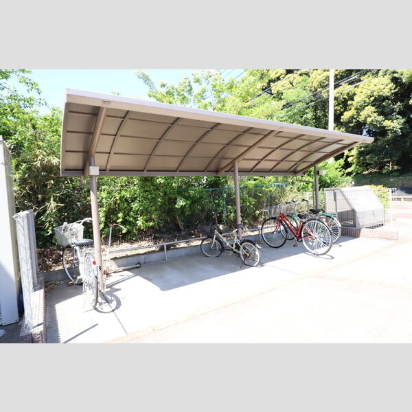 サニーリヴ 駐輪場