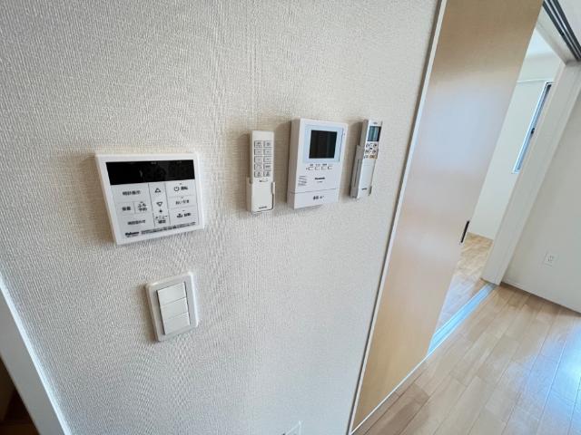 厚木市下川入新築アパート203号室 カメラ付インターホン（イメージ）