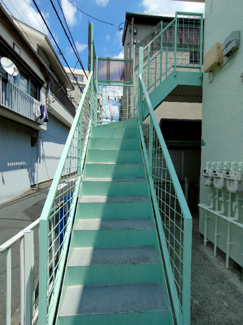サンライクハイツ2階 エントランス